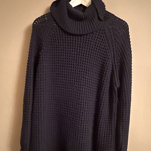 John + Jenn black sweater , size S - Picture 1 of 3
